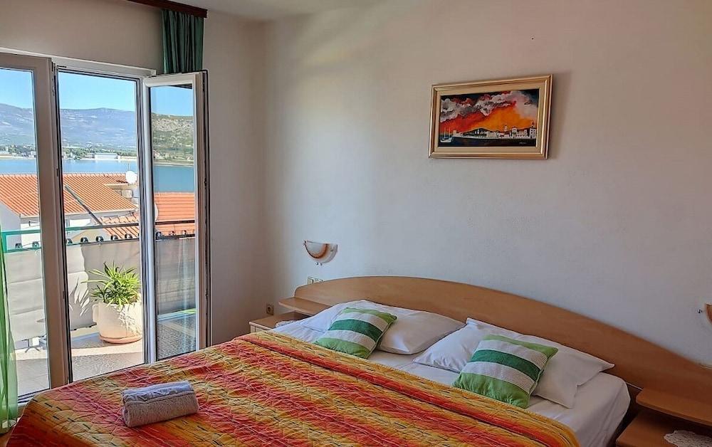 Joško - 70 m From Beach - A2