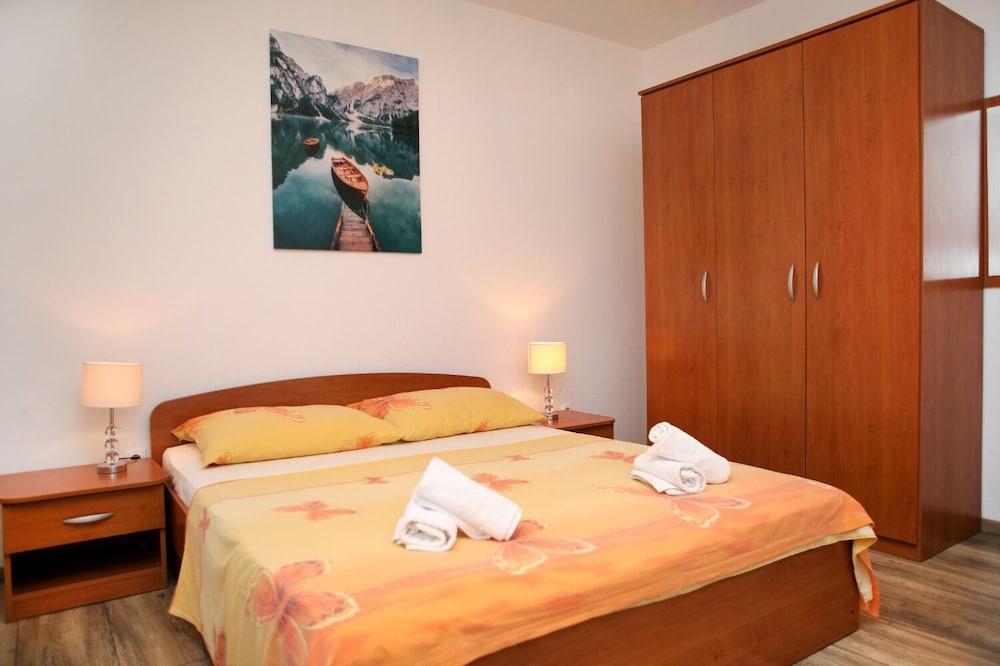 Ante - 50 M From the sea - A2