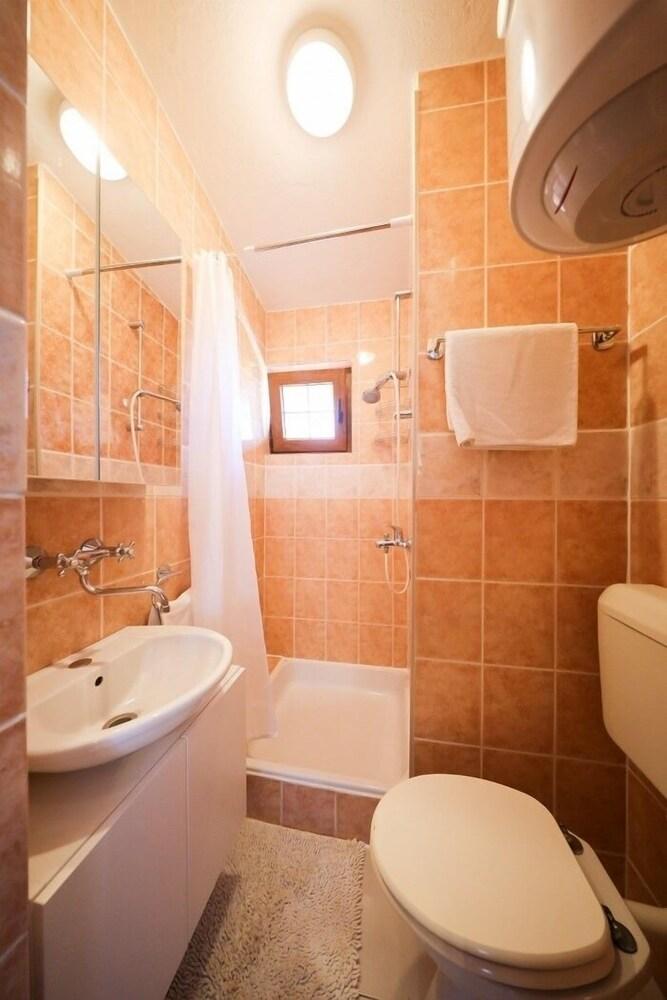 Vesna - 200 m From Beach - SA2