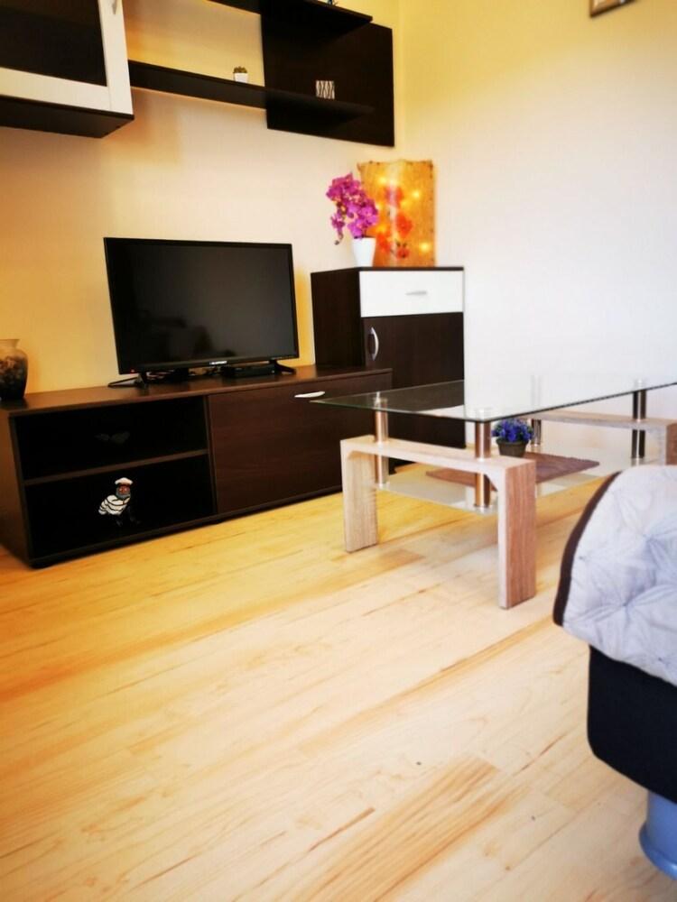 Tiho - 300 m From sea - A1