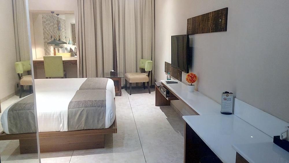 RS EXCLUSIVE & FINE DINE