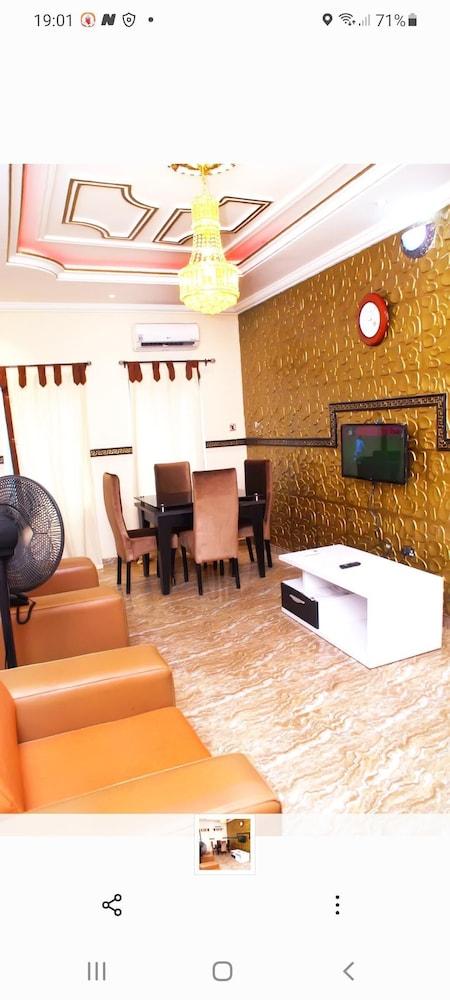 Immaculate 2-bed Apartment in Idimu