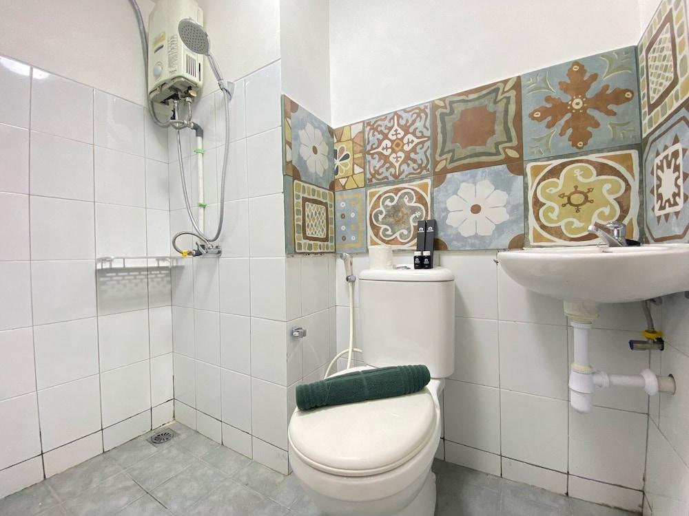 Scandinavian Studio Room At Grand Asia Afrika Apartment