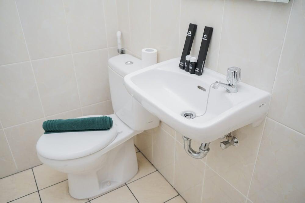 Fancy And Comfy Studio Apartment At M-Town Residence