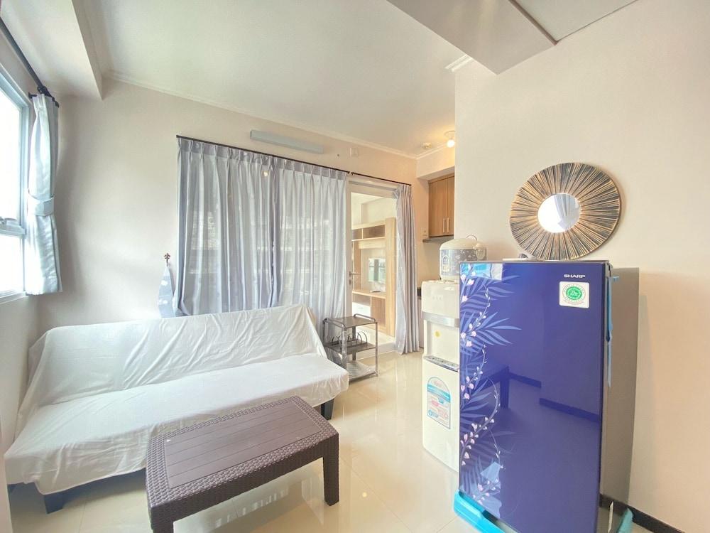 Cozy 1Br Hook Apartment With Pool View At Gateway Pasteur