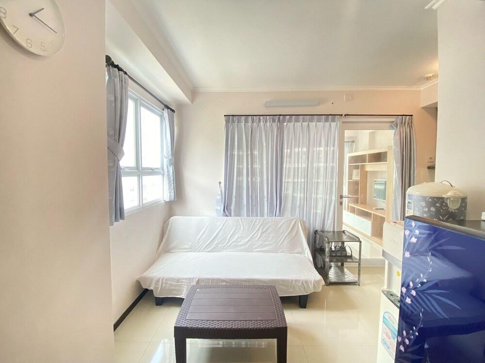 Cozy 1Br Hook Apartment With Pool View At Gateway Pasteur