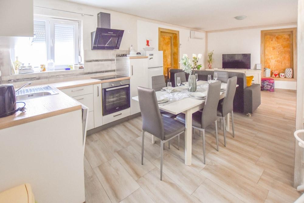 House Roko and Karla