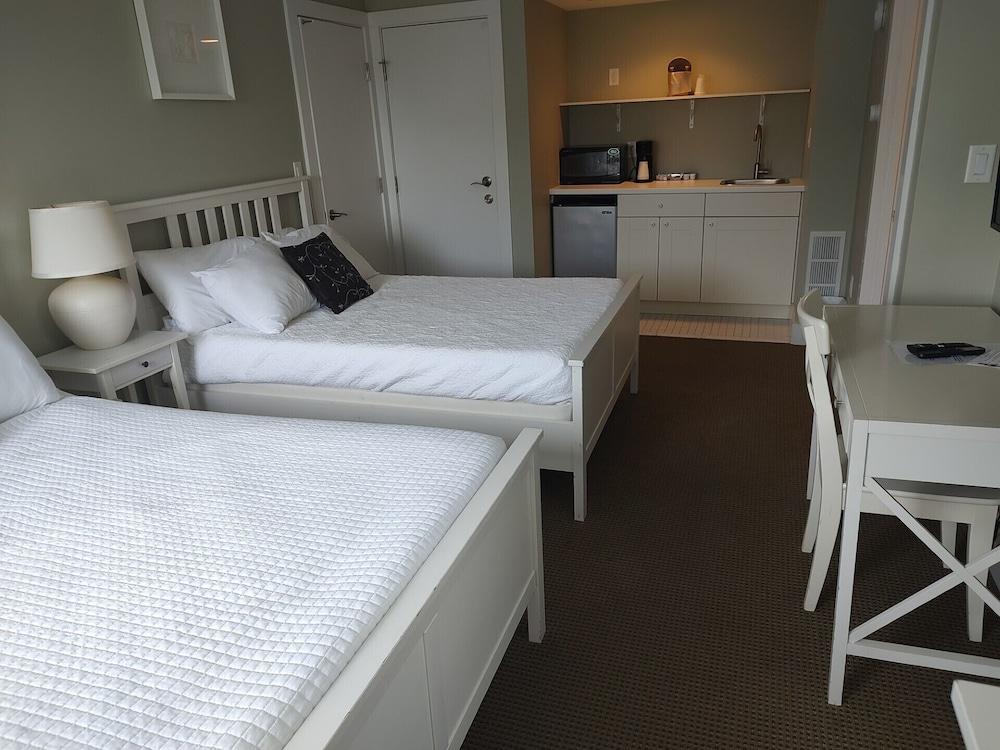 The Inn on Onset Bay