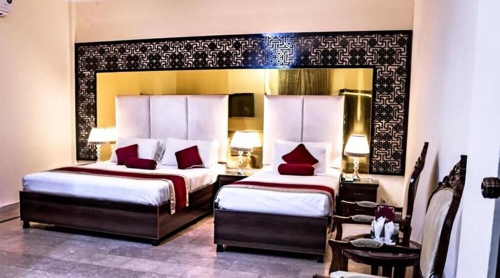 Rose Palace Hotel Gulberg