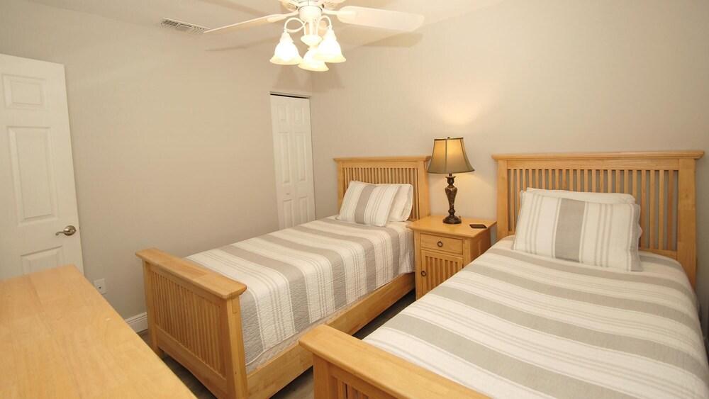 Anna Maria Island Beach Paradise 6