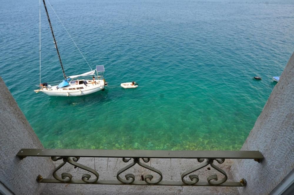 Arnolongo B4 in Rovinj