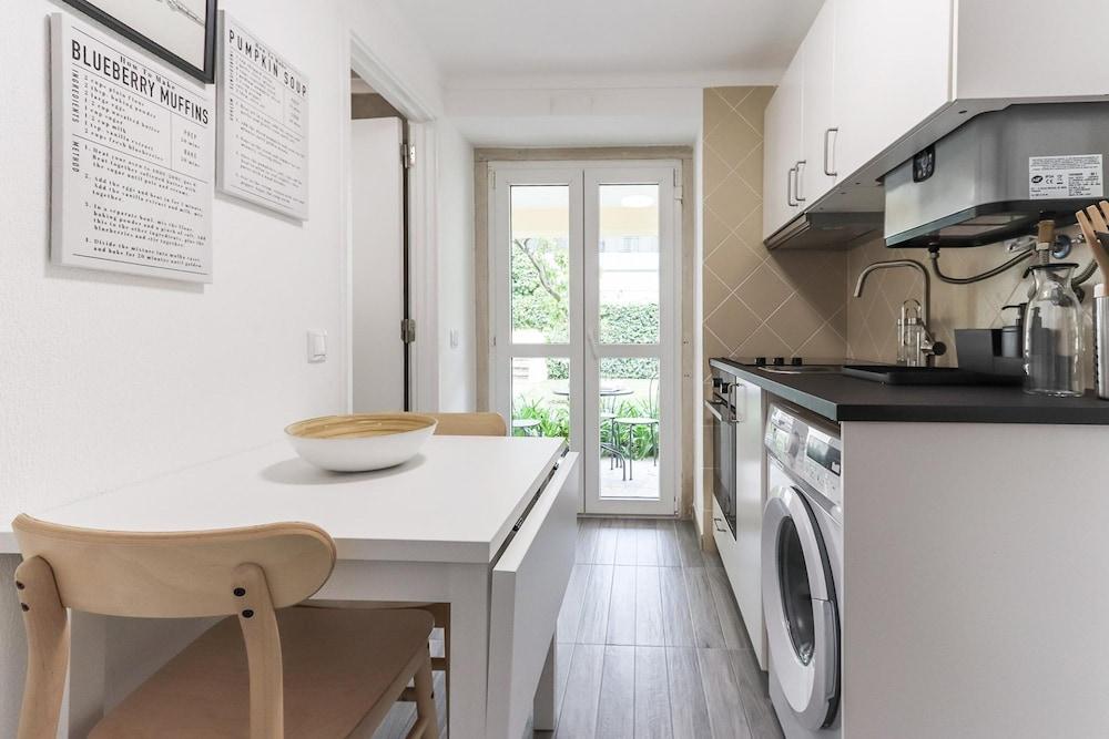 Belem Boutique III by Homing