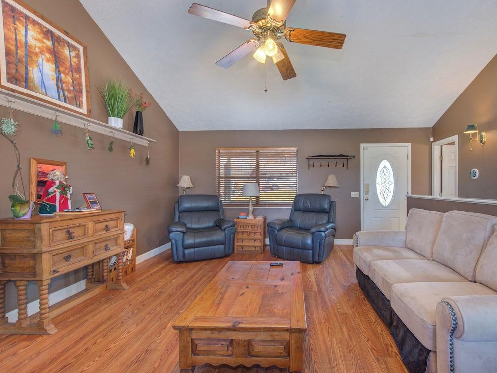 Sunset Breeze by Jackson Mountain Rentals