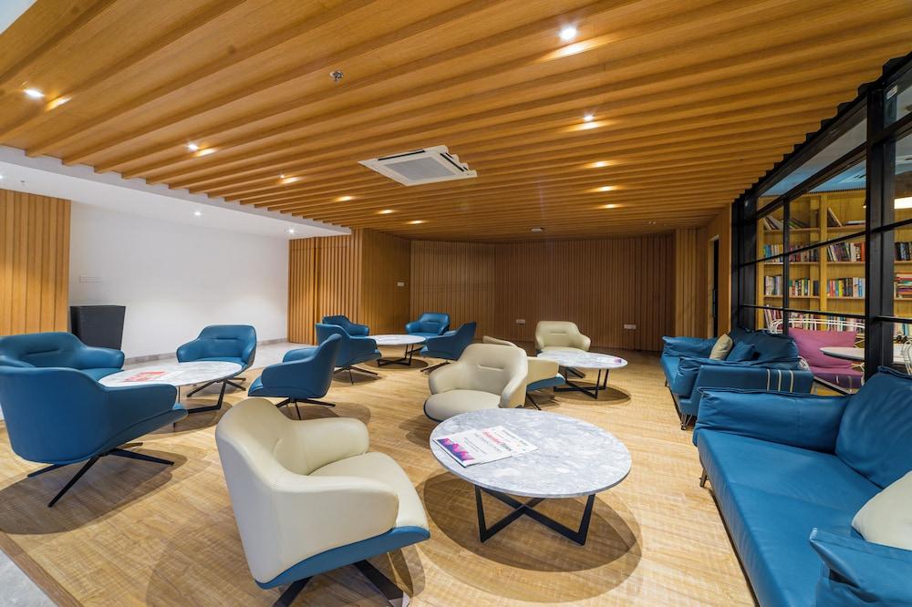 Deccan Serai Grande Gachibowli