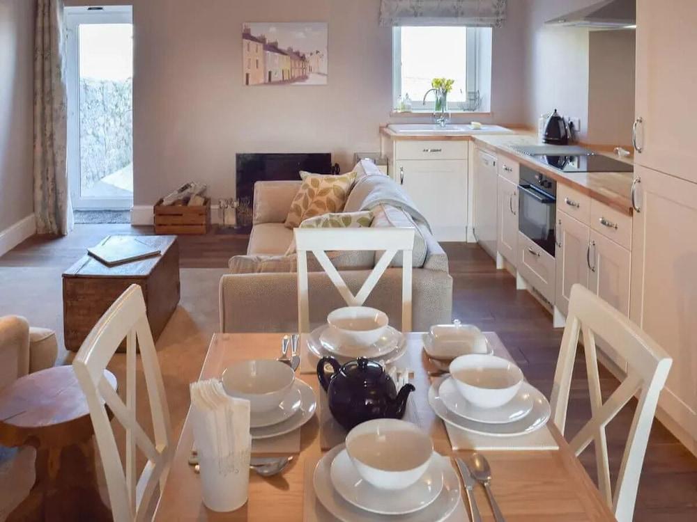 Caldey Island View - Sea Views Log Burner Close to Beach