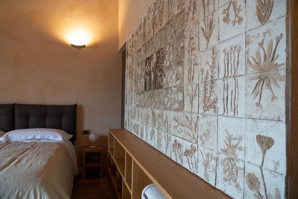 DONNAPAOLA MODERN FARM