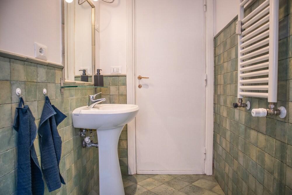 Kamchu Apartments Double Room Viale Somalia 14