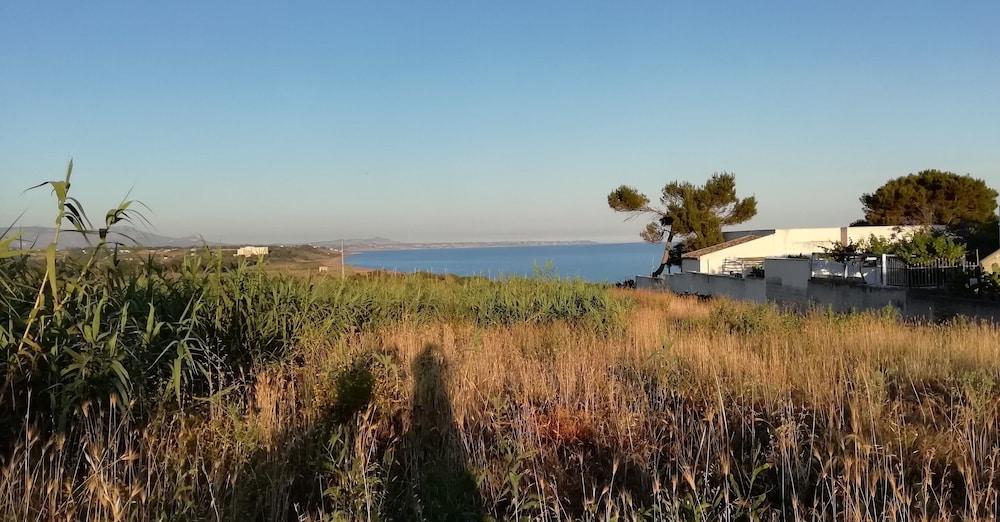 Villa With Sea View Swimming Pool