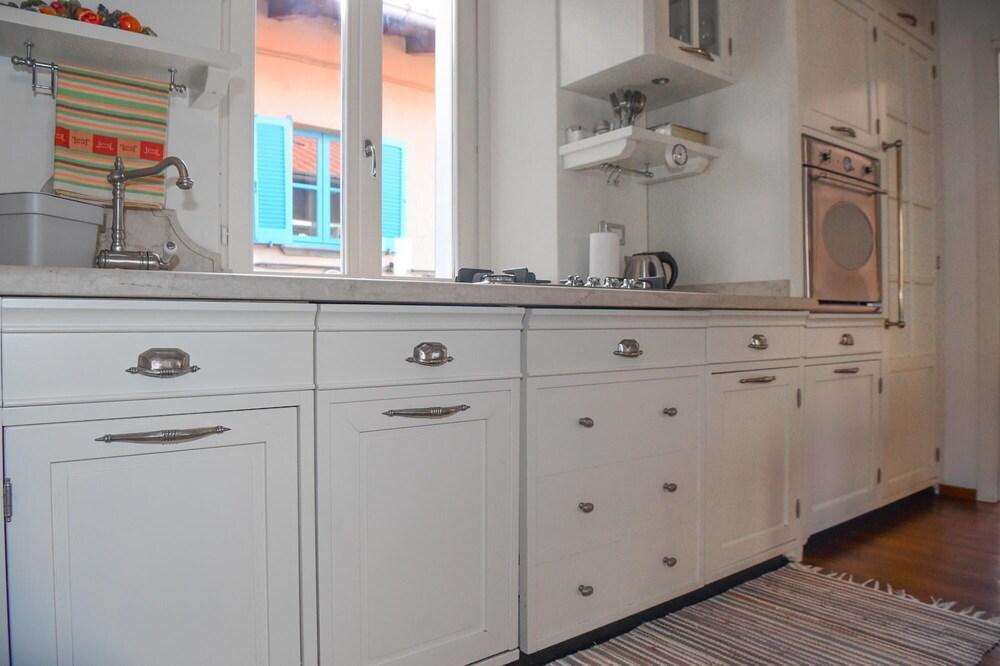 Easy Welcome La Porta Rossa - Varenna