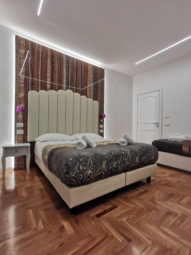 Navona Central Relais