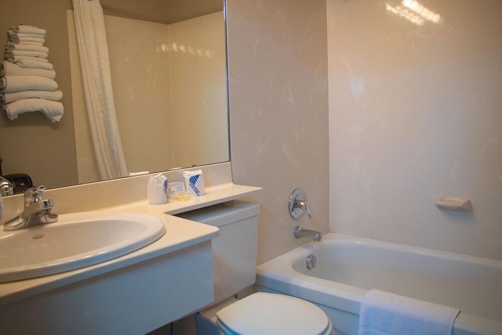 Prairie Oasis Tourist Complex