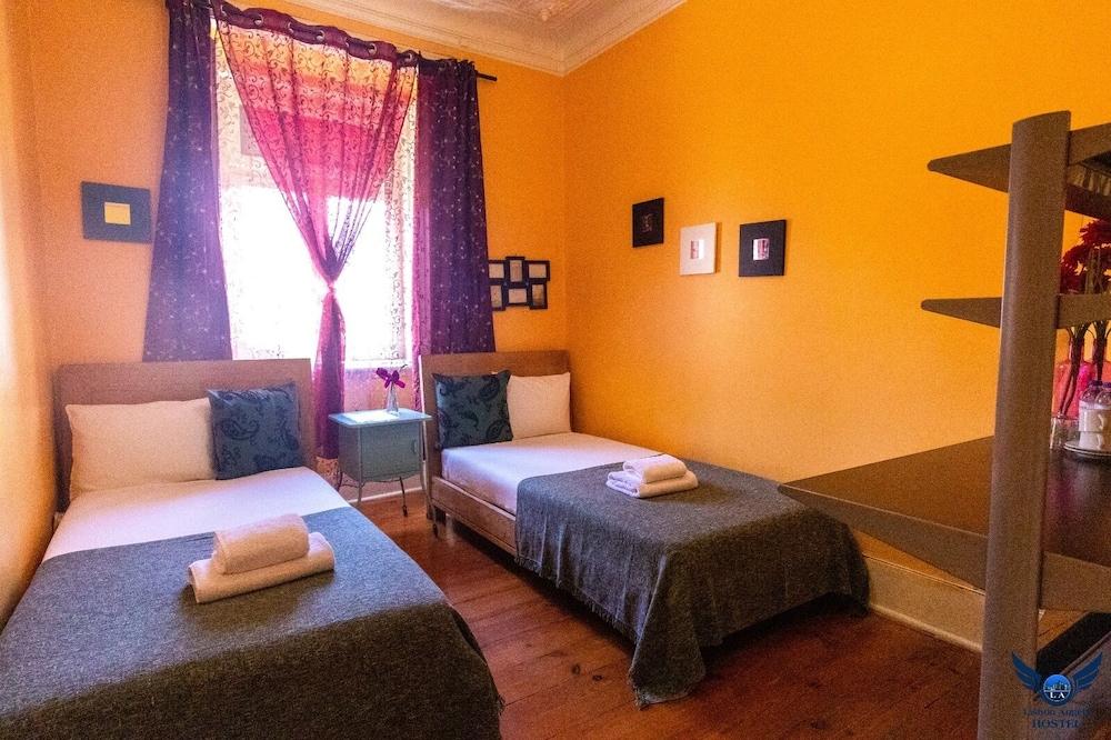 Lisbon Angles Hostel