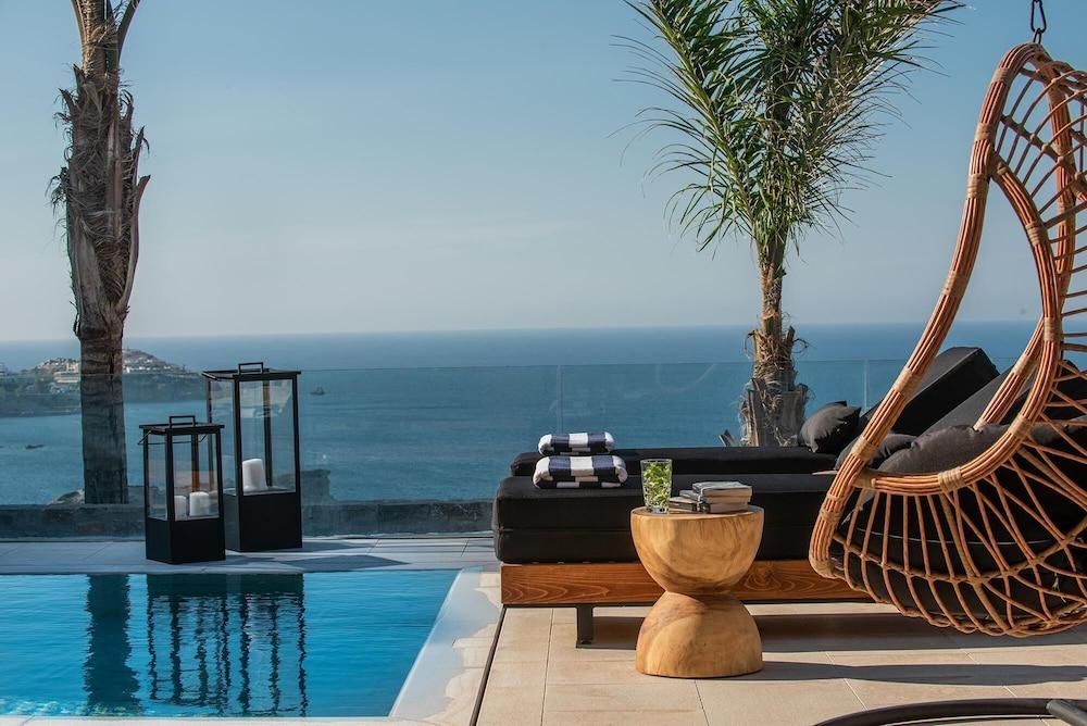 Alpha House in Crete