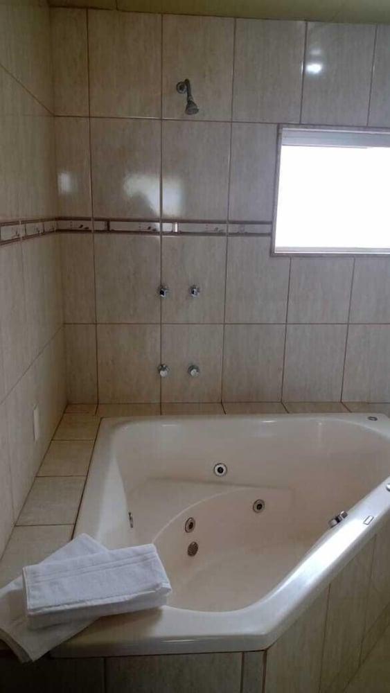 Pousada Adventures - Capitolio - MG