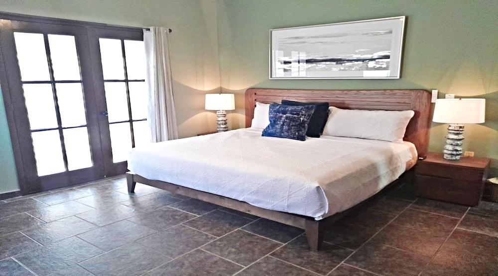 Villa Sonari 4 by Kivoya