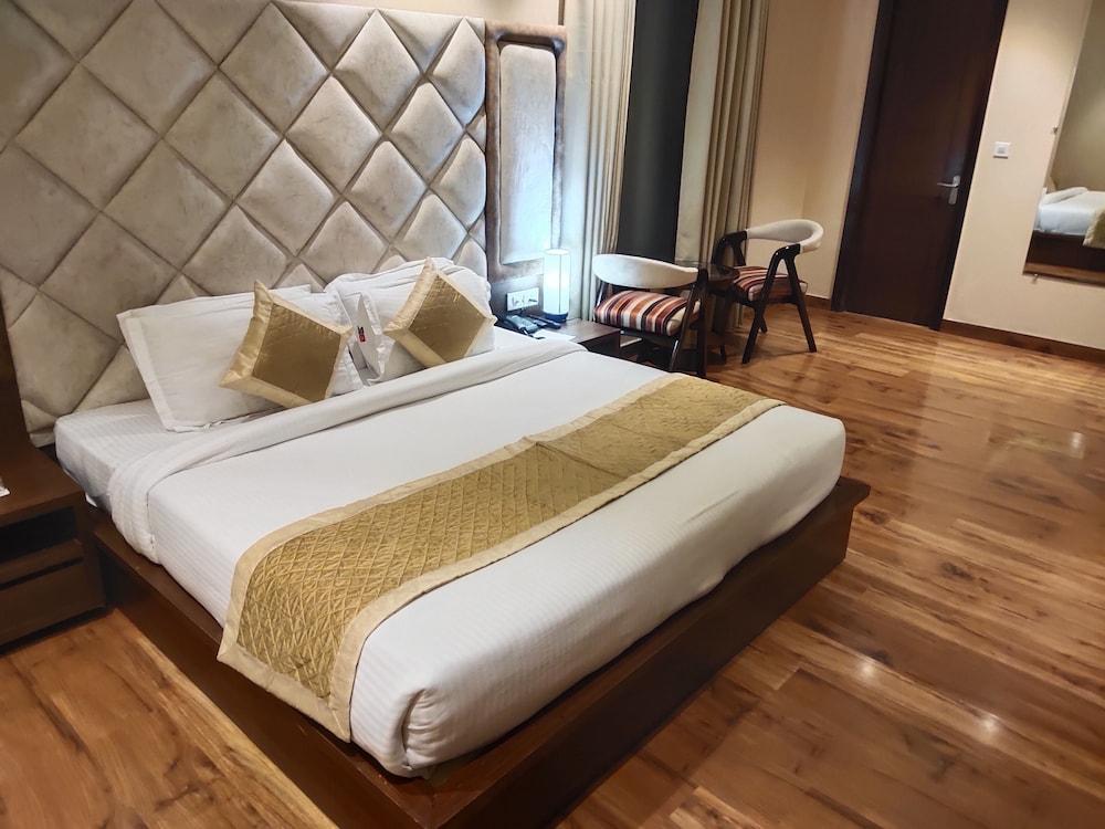 Mastiff Hotel Dalhousie