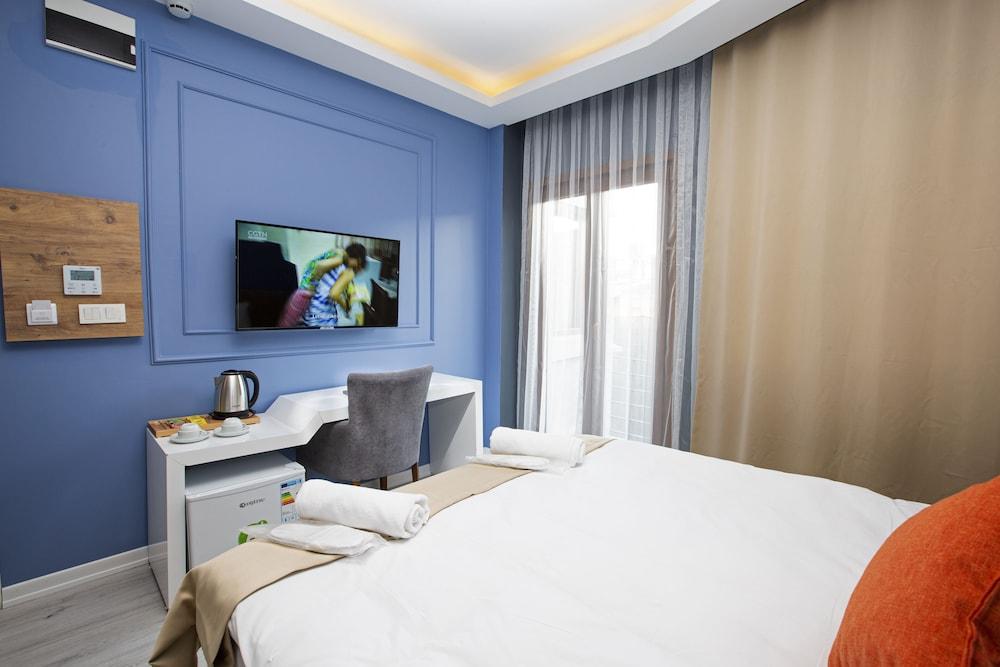 Taksim Leon's Hotel Cafe & Spa