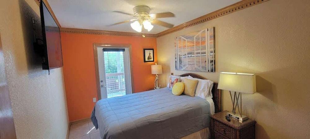 Campeche Triplex Unit C