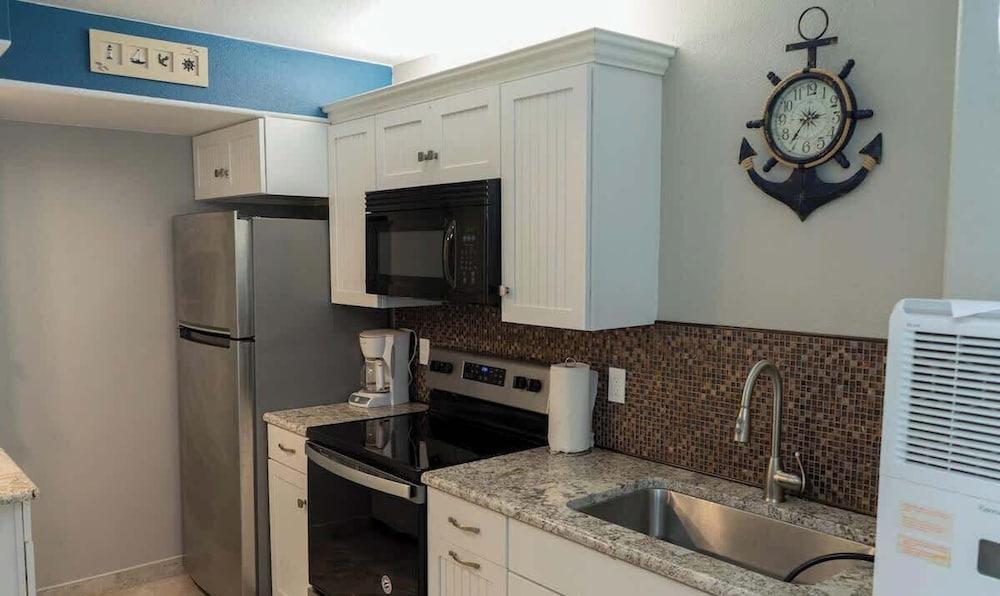 Gulfview II #410 Luxe