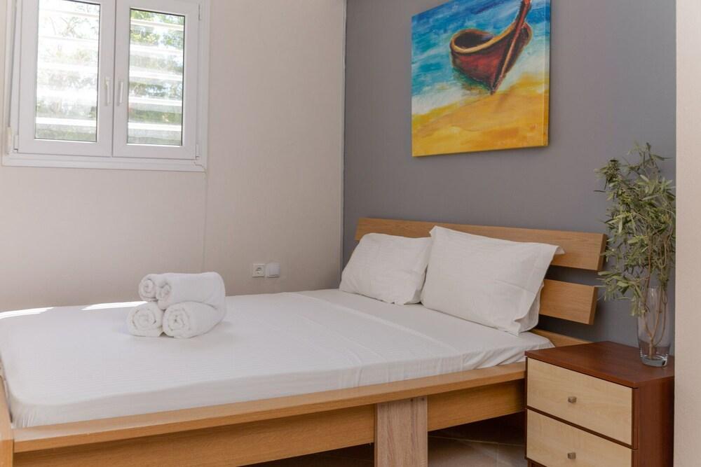 Pigadaki Villas Polychrono