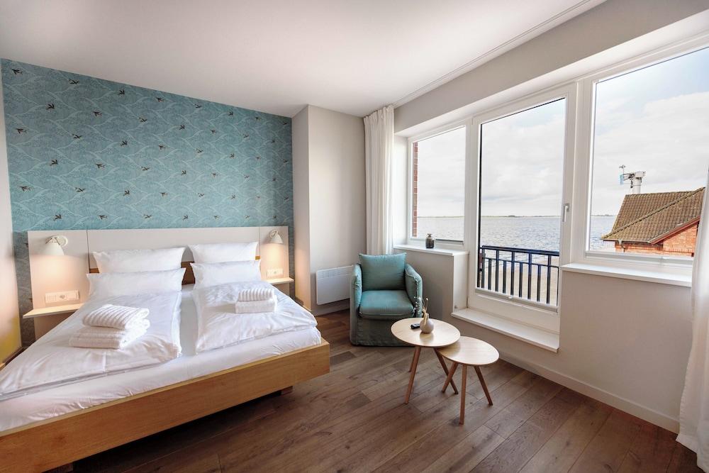 Bades Huk Marina Hotel