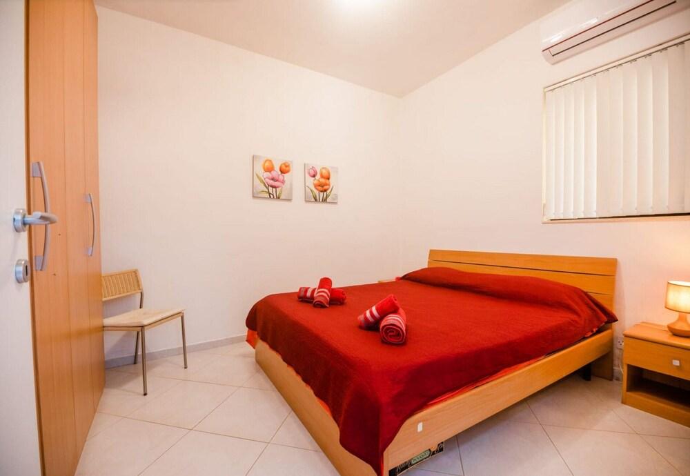 Ta'wigi, Sunset View, Villa & Pool Gozo