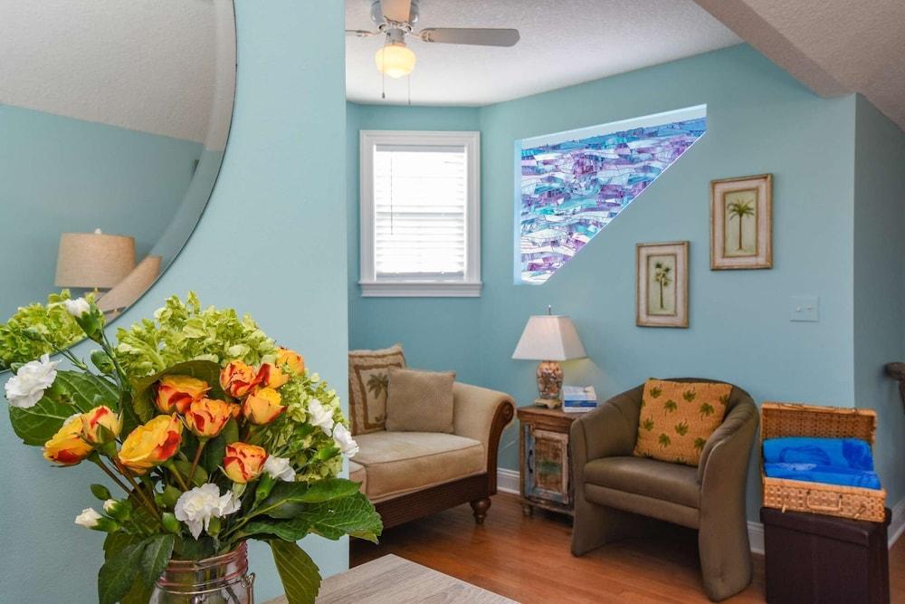 Beachcomber Penthouse