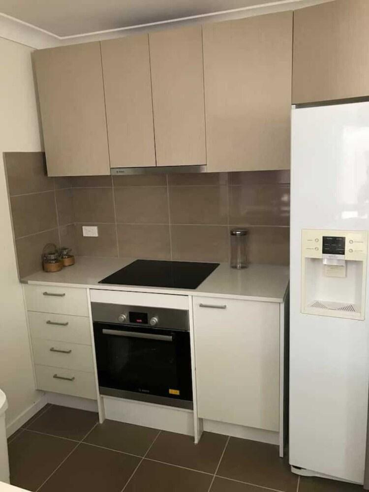 Cheerful 3 Bedroom Home in Ashmore