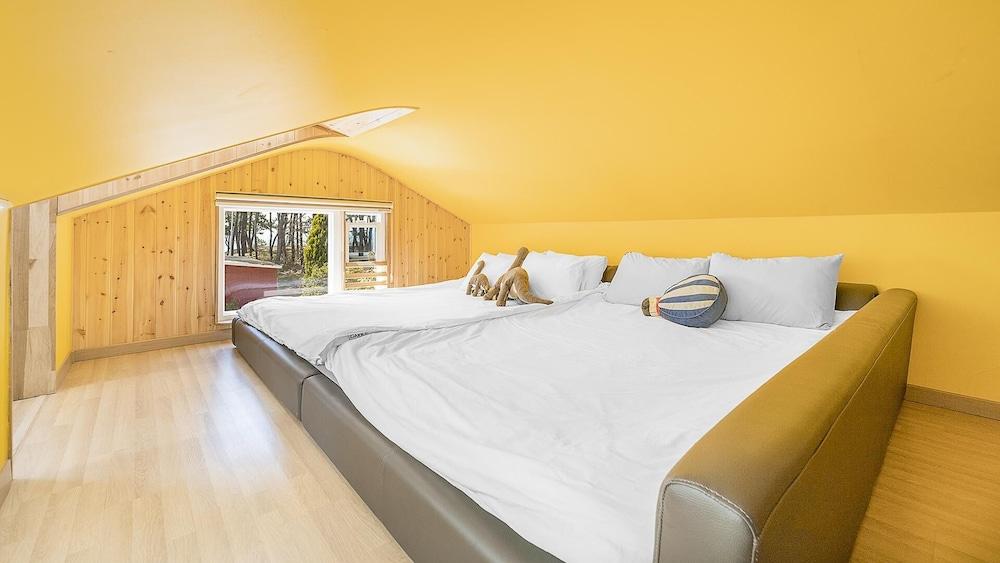 Taean Irang Kidspoolvilla