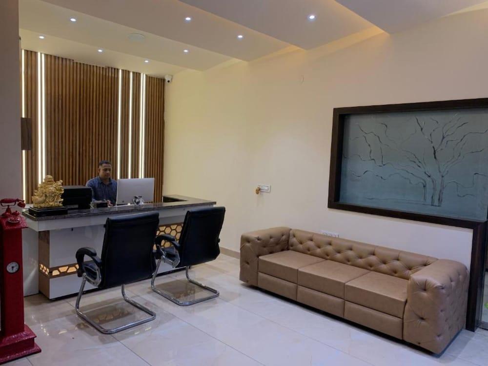 Goroomgo Shamyana Hotel Punjab