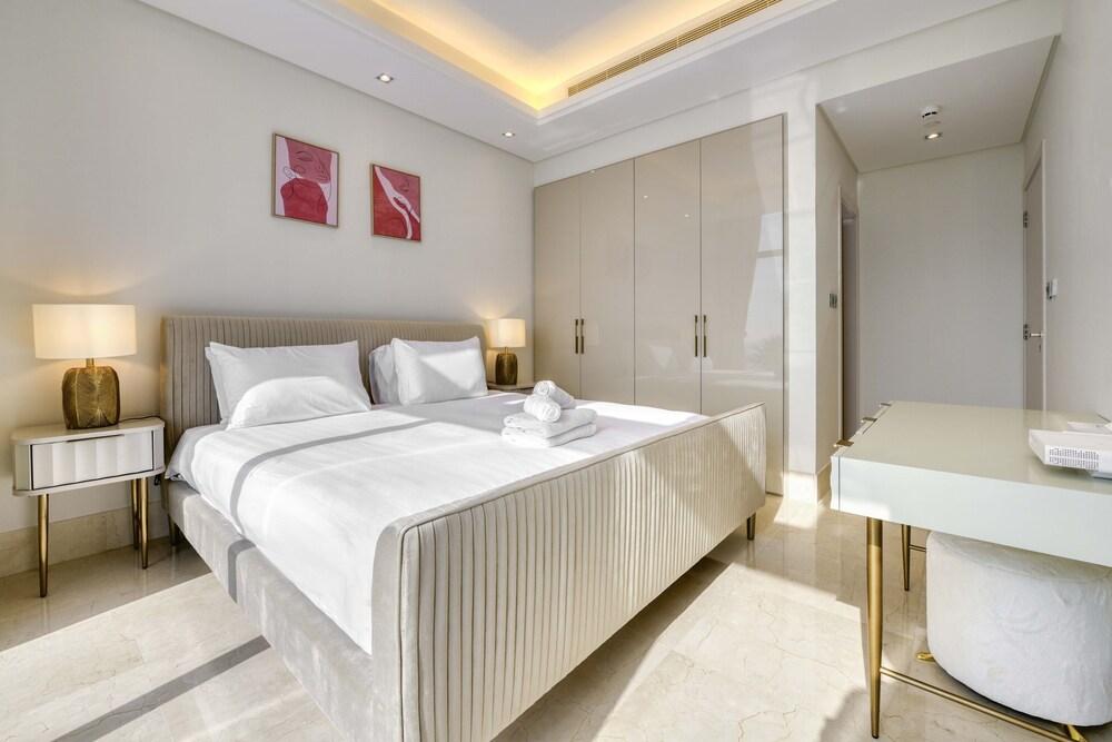 Maison Privee - The 8 Palm