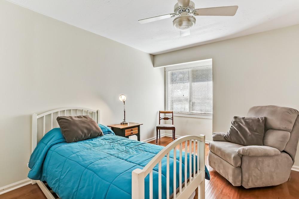 Open Floor Home With Marsh Front Deck and Breathtaking View by Redawning