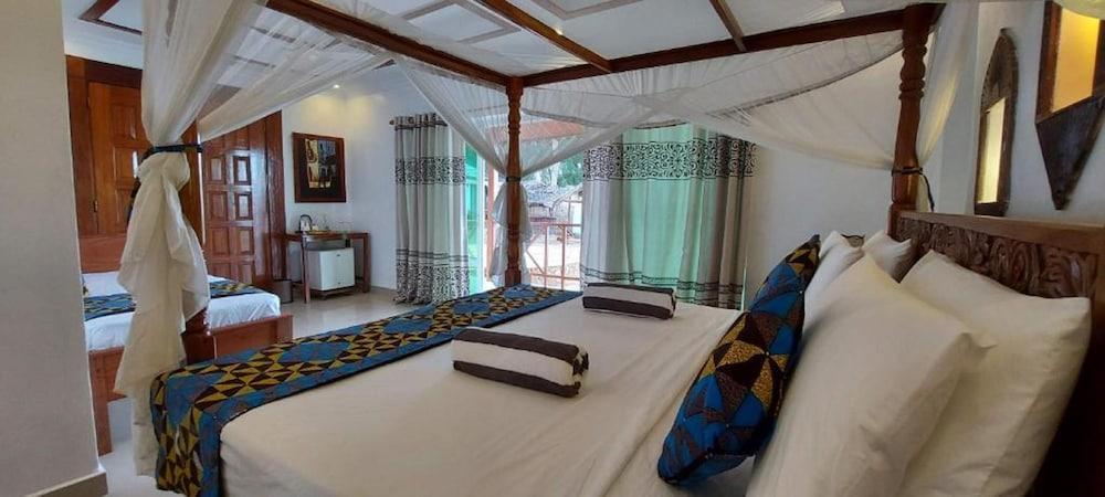 Horizon of Paje Beach