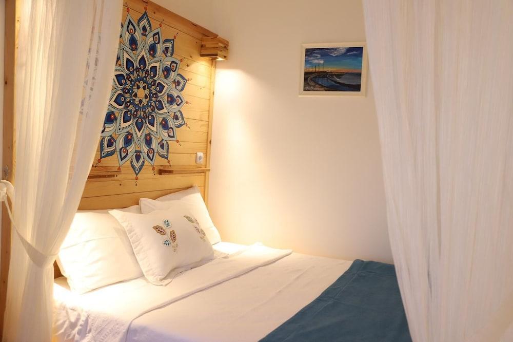 Adadaki Evimiz Bozcaada