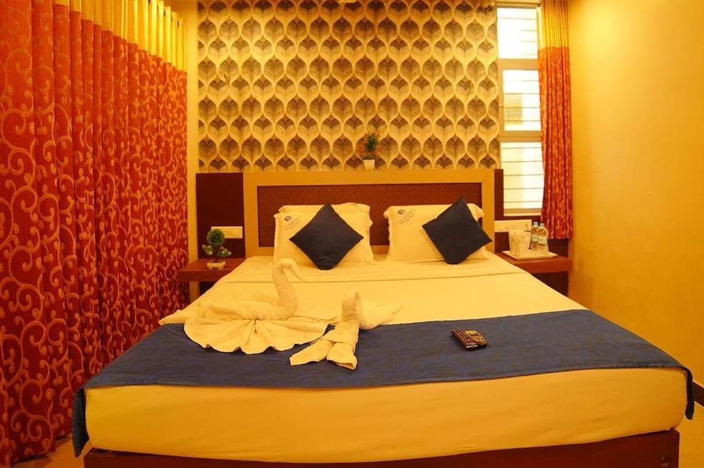 Lumino Rainbow Munnar