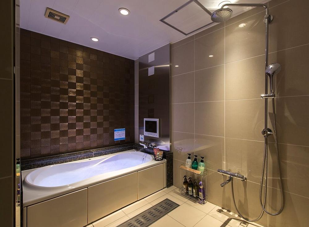 Restay Yashio - Adults Only