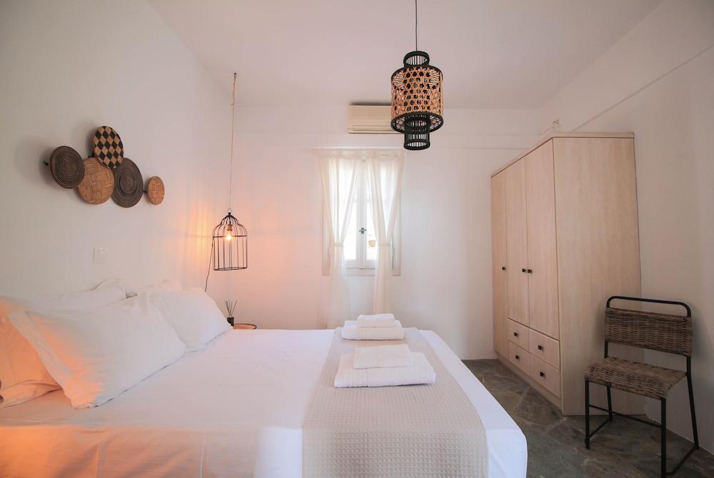 Enea Tinos by TinosHost