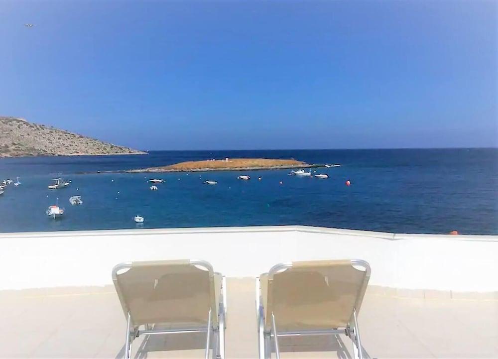 Remarkable 3double-bed House in Daskalio