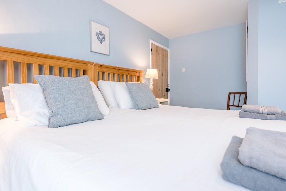 Baxter House, Wangford