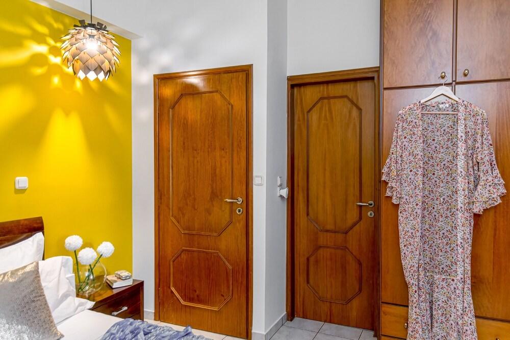 Laurel Heights Apartment